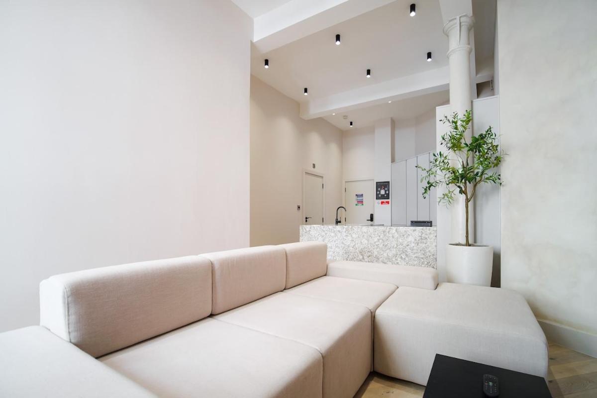 Japandi By The Heim Residences Manchester Exterior photo