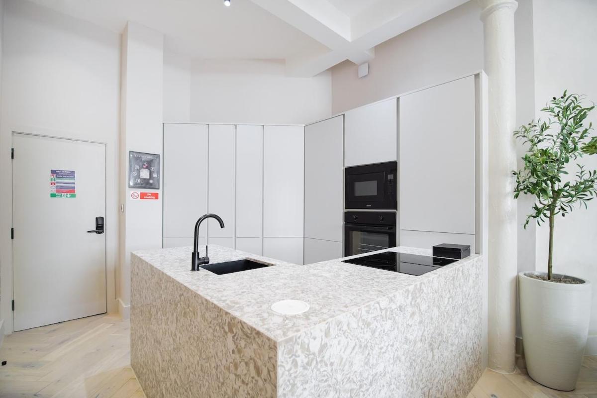 Japandi By The Heim Residences Manchester Exterior photo
